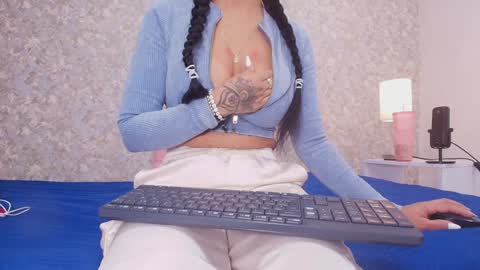 Snapshot of samanta_360 chatting on 01-04-25, 11:54 Samanta online show from 01-04-25, 11:54