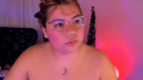 Snapshot of samanta_cutee1 chatting on 12-28-24, 08:47 SAMANTA online show from 12-28-24, 08:47