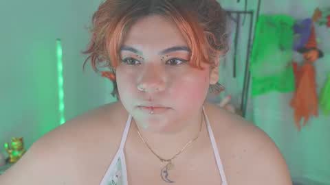 Snapshot of samanta_cutee1 chatting on 09-28-25, 12:43 SAMANTA online show from 09-28-25, 12:43