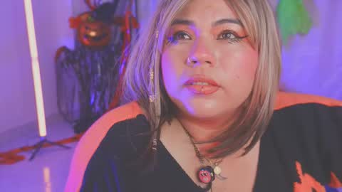 Snapshot of samanta_cutee1 chatting on 10-13-25, 10:59 SAMANTA online show from 10-13-25, 10:59