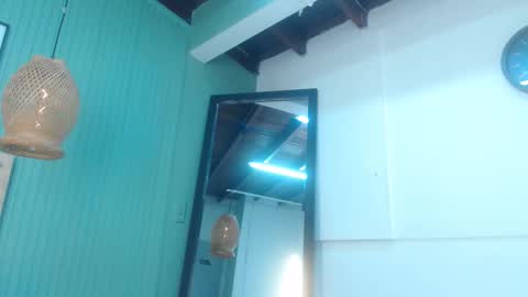 Snapshot of samanta_dream9 chatting on 11-08-25, 07:12 samanta online show from 11-08-25, 07:12