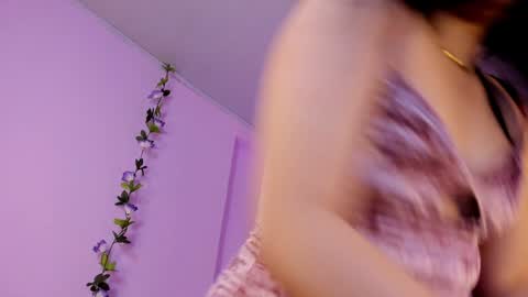 Samanta online show from 01-14-25, 03:04