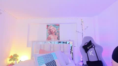 Samanta online show from 10-21-25, 11:22