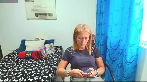 Snapshot of samanta_stone69 chatting on 01-24-25, 09:47 Samanta Stone online show from 01-24-25, 09:47