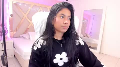 Snapshot of samantaa_shy chatting on 01-16-26, 02:59 sam online show from 01-16-26, 02:59