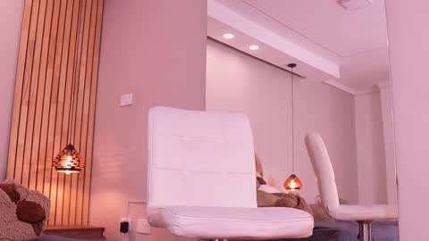 samantavazquez online show from 12-05-25, 12:47