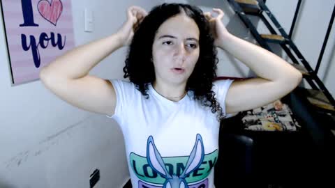 Snapshot of samantha2girl chatting on 12-02-24, 11:29 samantha online show from 12-02-24, 11:29