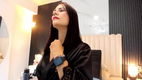 Samantha online show from 11-11-25, 04:12