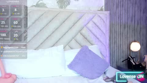 Samantha  online show from 01-12-25, 09:08