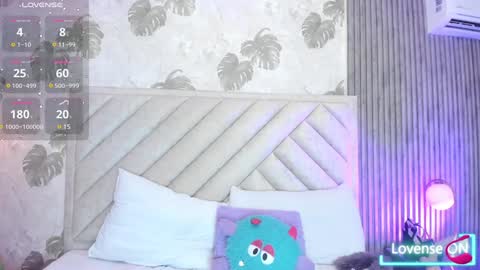 Samantha  online show from 02-08-25, 04:57