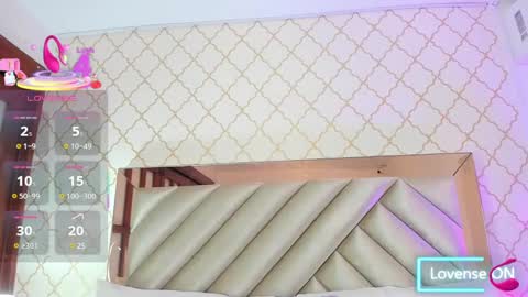 Samantha  online show from 02-11-25, 04:33