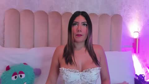 Samantha  online show from 02-16-25, 05:04