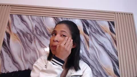 lizzy online show from 03-01-26, 01:13