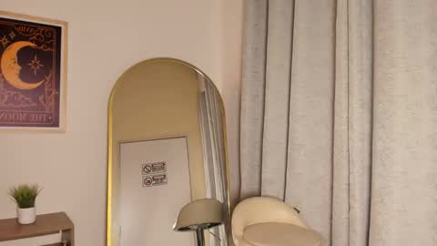 samantha_lux_ online show from 10-08-25, 10:13