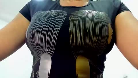 samantha_milfs online show from 10-28-25, 11:03