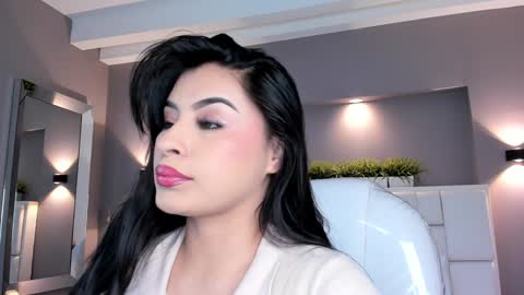 Snapshot of samanthaa_22_ chatting on 01-14-25, 03:53 Samanthaa online show from 01-14-25, 03:53