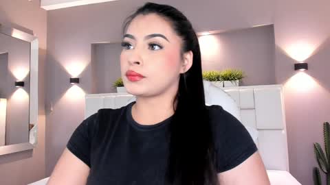 Snapshot of samanthaa_22_ chatting on 01-16-25, 03:56 Samanthaa online show from 01-16-25, 03:56