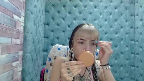 Snapshot of samanthaa_smitth chatting on 10-02-25, 03:35 Samantha Smitth online show from 10-02-25, 03:35