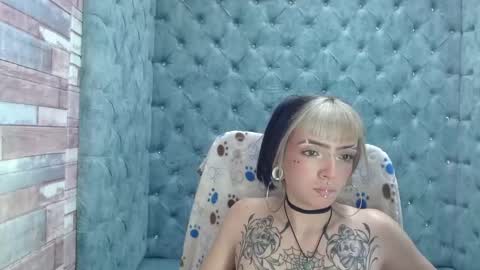 Snapshot of samanthaa_smitth chatting on 10-09-25, 03:48 Samantha Smitth online show from 10-09-25, 03:48