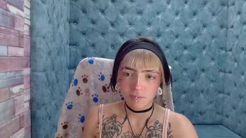 Snapshot of samanthaa_smitth chatting on 10-10-25, 04:55 Samantha Smitth online show from 10-10-25, 04:55