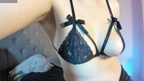 Snapshot of samanthaanderson chatting on 12-03-24, 03:20 Samantha Anderson online show from 12-03-24, 03:20