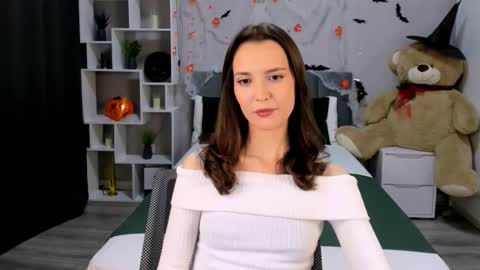 SamanthaaWalker online show from 10-15-25, 07:03