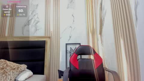 Snapshot of samanthabenet chatting on 05-06-26, 12:41 online show from 05-06-26, 12:41