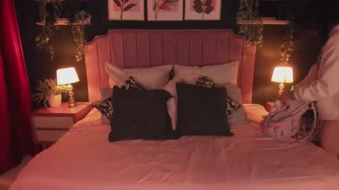  SAMM  online show from 10-05-25, 06:34