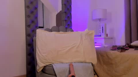 Samantha online show from 02-17-25, 10:47