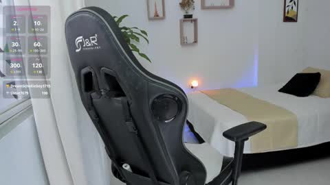 Samantha samy online show from 12-20-24, 07:07