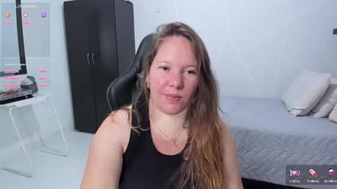 Samantha samy online show from 10-14-25, 03:07