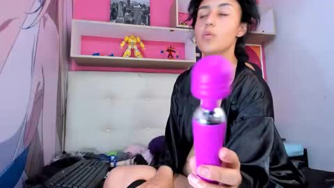 Samantha online show from 12-28-24, 08:58