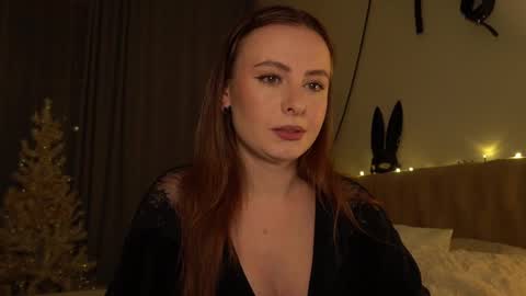 Snapshot of samanthavixen chatting on 12-09-24, 06:14 Goddess Samantha Vixen online show from 12-09-24, 06:14