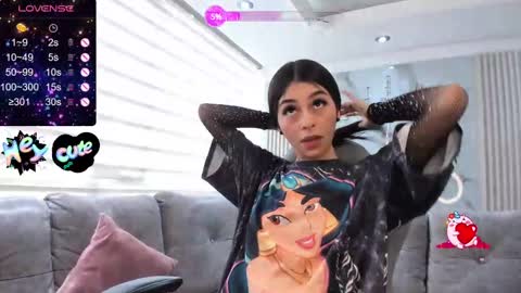 Snapshot of samara_as chatting on 02-19-25, 04:22 samara_as online show from 02-19-25, 04:22