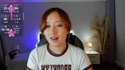 samara_hilton_2 online show from 09-27-25, 07:08