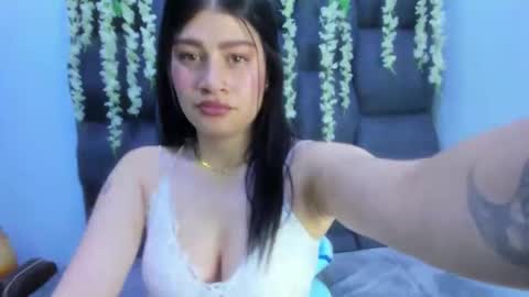 samarhamiller_ online show from 10-24-25, 02:35