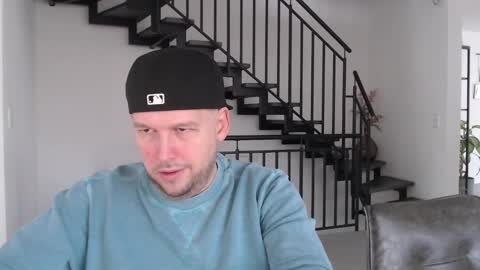 Snapshot of samariterbw chatting on 12-11-24, 10:14 TopBoy online show from 12-11-24, 10:14