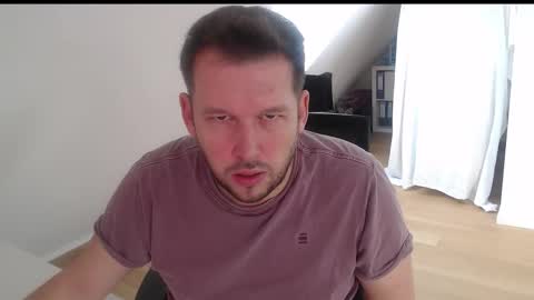 Snapshot of samariterbw chatting on 11-12-25, 08:04 TopBoy online show from 11-12-25, 08:04