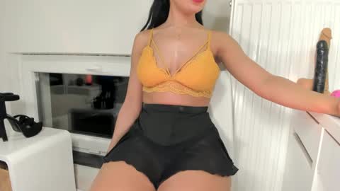 Snapshot of samarlayali chatting on 01-30-25, 06:54 Samar Layali online show from 01-30-25, 06:54