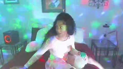Yaya online show from 01-04-25, 04:01