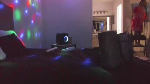 Yaya online show from 02-22-26, 02:13