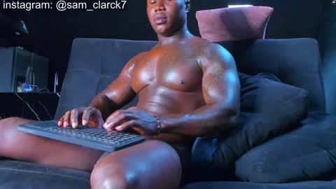 Snapshot of samclarck chatting on 02-05-25, 01:54 SAM online show from 02-05-25, 01:54