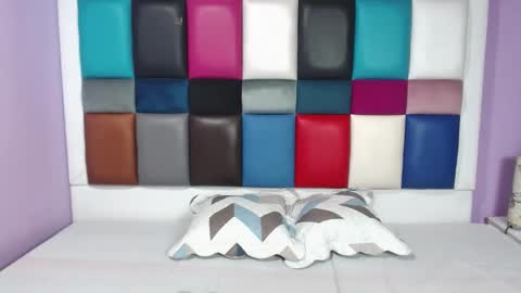 Snapshot of samevanshot chatting on 02-23-25, 03:02 samevanshot online show from 02-23-25, 03:02