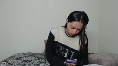 Tami  Gael online show from 02-26-26, 01:15