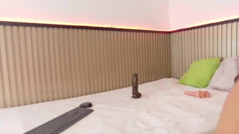 Samanta online show from 10-20-25, 07:25