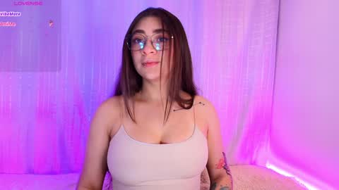 Snapshot of samii_evans chatting on 01-29-25, 04:15 samii evans online show from 01-29-25, 04:15