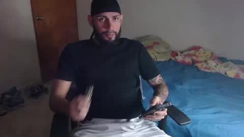 samir_music_ online show from 11-19-25, 02:22