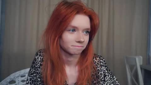 Snapshot of samkelker chatting on 02-09-26, 07:01 Mozelle online show from 02-09-26, 07:01