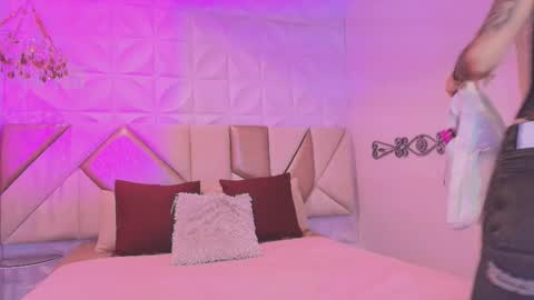 Snapshot of sammy_blaze chatting on 01-15-26, 07:28 Sammy online show from 01-15-26, 07:28