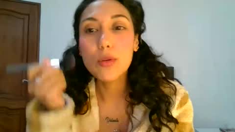 Snapshot of sammy_cinnamon01 chatting on 01-15-26, 12:43 sammy online show from 01-15-26, 12:43